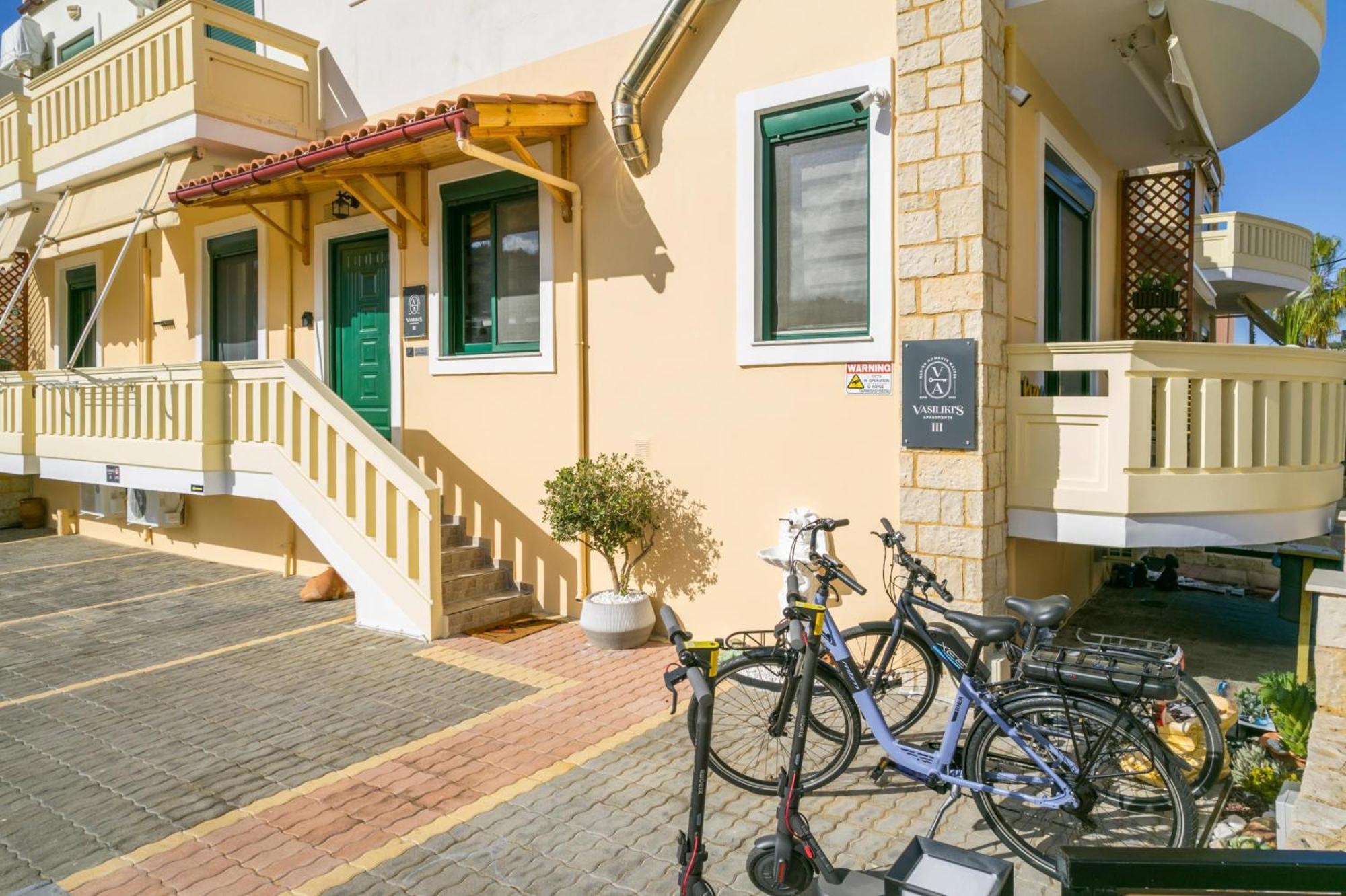 Vasilikis Apartments ダラトソ エクステリア 写真